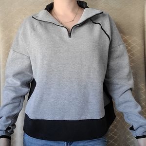 Black and Gray Champion Sweatshirt XL